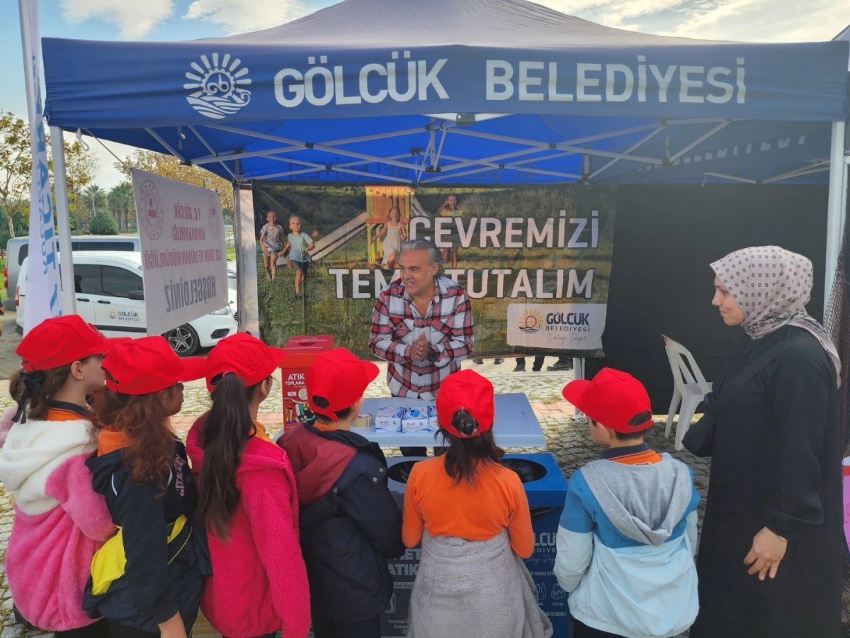 ogrencilere-cevre-ve-saglikli-beslenme-bilinci-asilandi