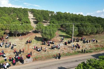 onikisubat-belediyesinden-300-ogrenciyle-orman-temizligi