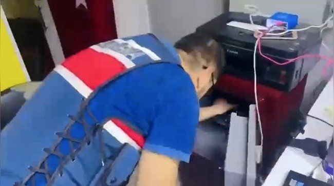 osmaniyede-3-milyon-tllik-kacak-elektronik-operasyonu