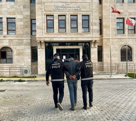 saksida-kenevir-yetistiren-2-supheliye-adli-islem