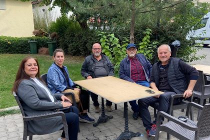 salihlide-altinordu-okulu-mezunlari-dernek-kuruyor