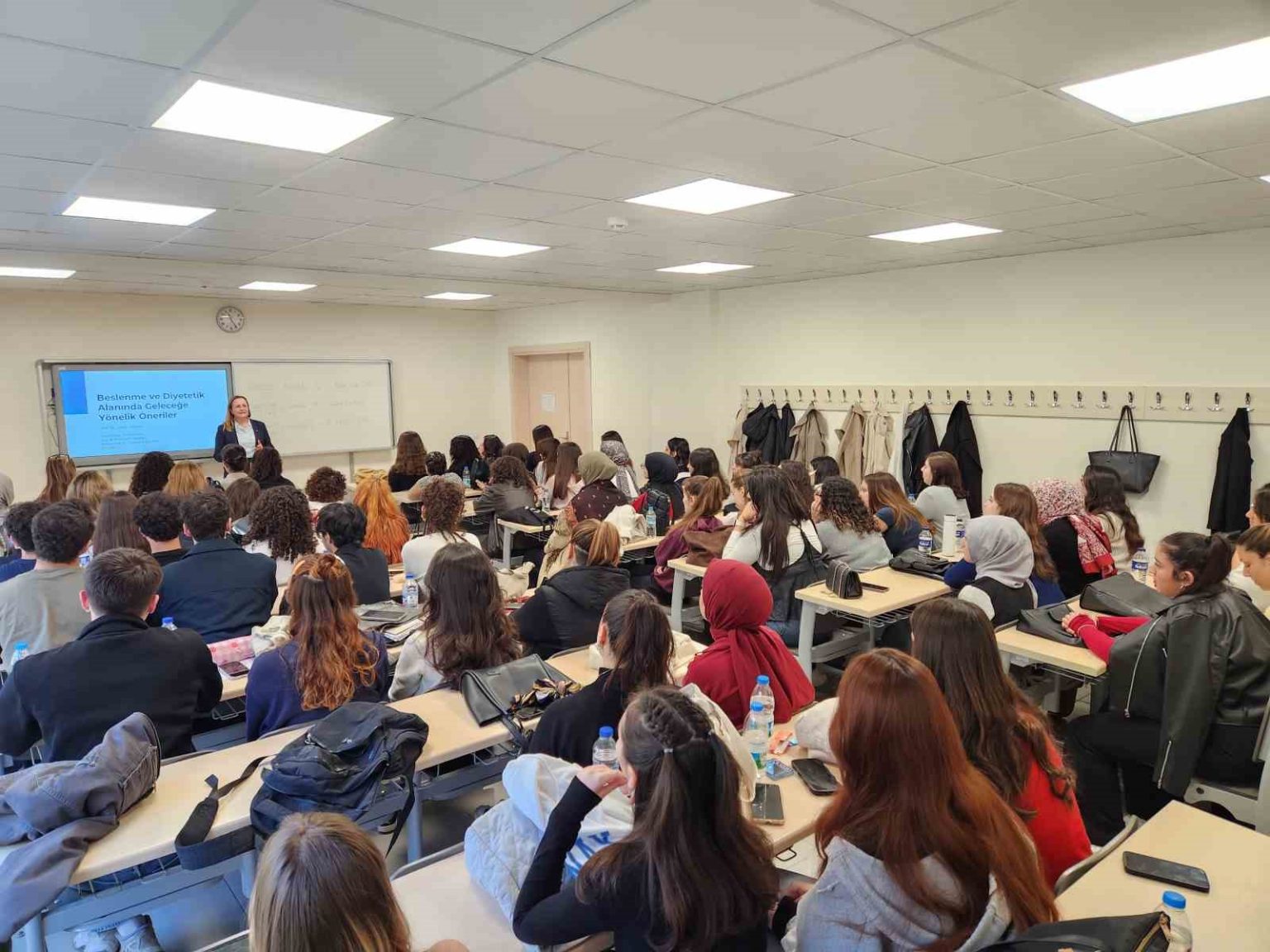 sbfde-seminerler-devam-ediyor