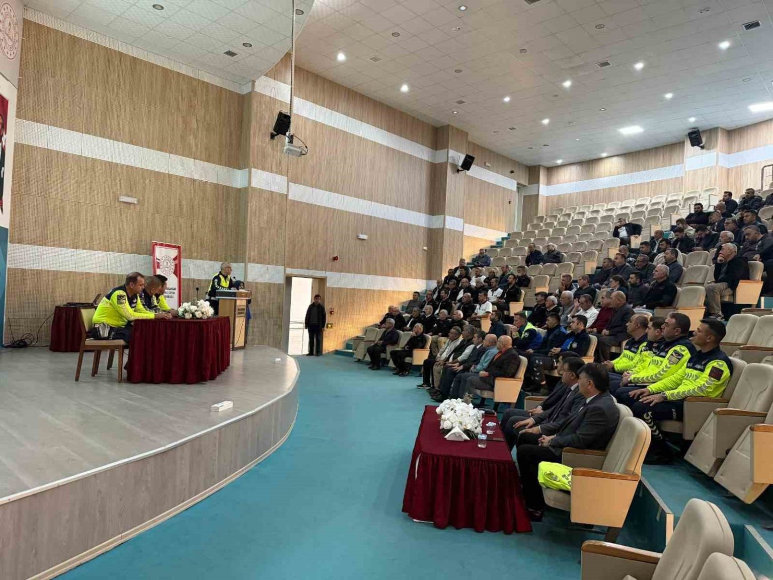 servis-soforlerine-yonelik-guvenli-trafik-egitimi