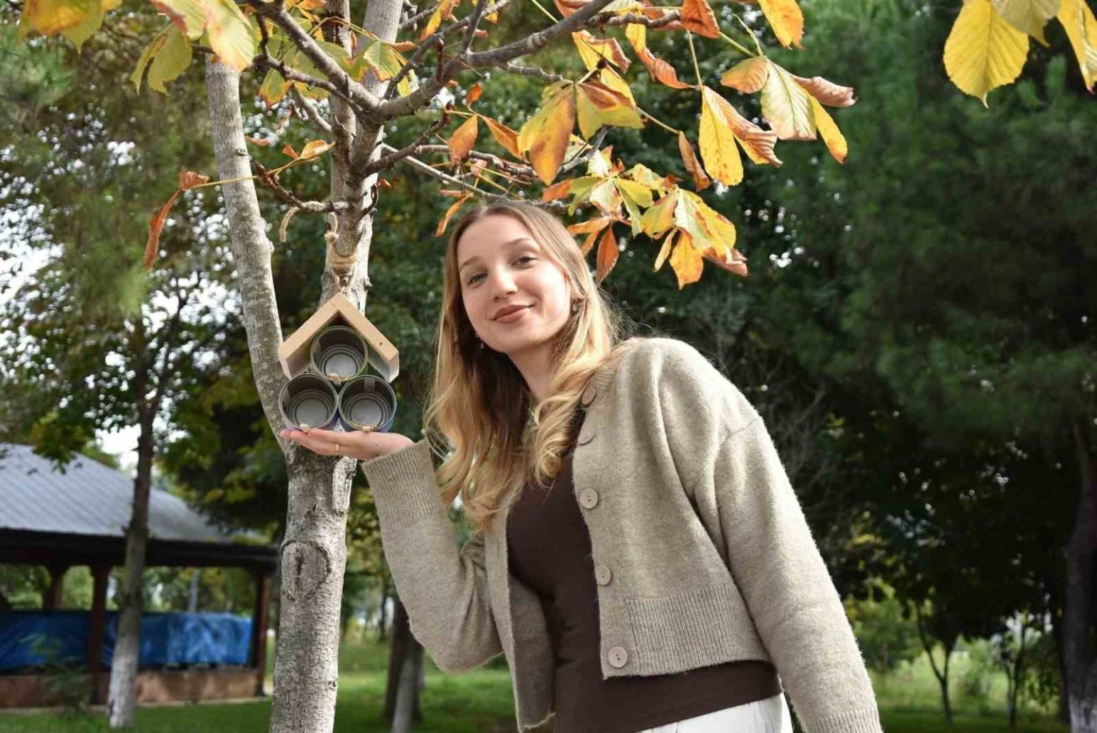 universiteli-ogrenciler-geri-donusumden-cevreci-proje