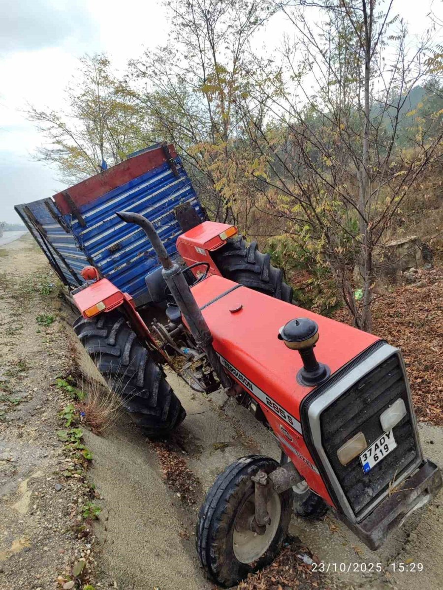 yoldan-cikan-traktorden-dusen-surucu-hayatini-kaybetti