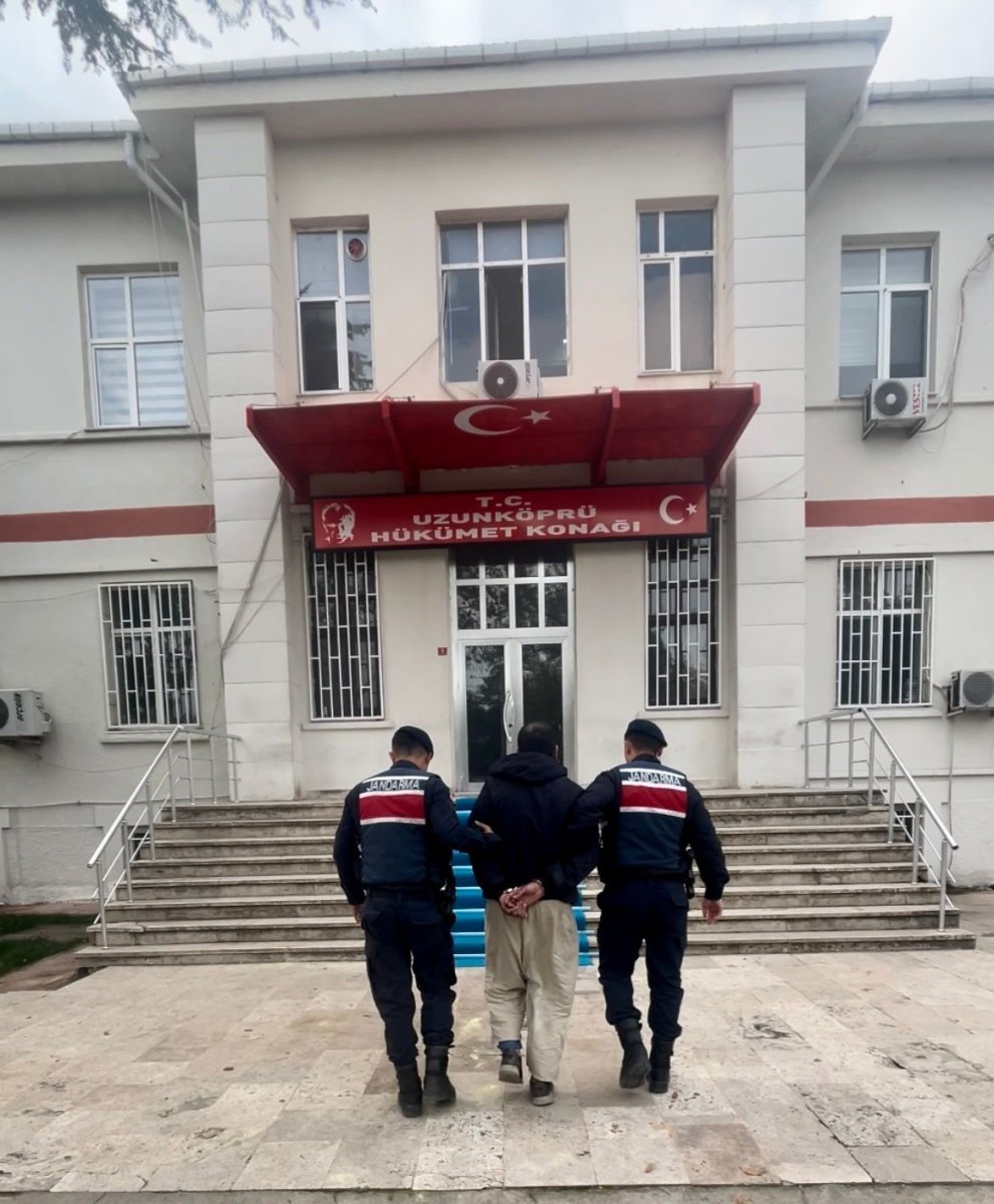 12-bucuk-yil-cezasi-bulunan-afgan-hukumlu-yurt-disina-kacamadan-yakalandi