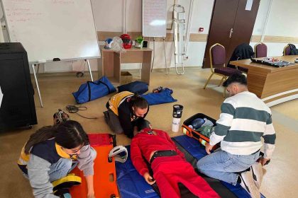 acil-saglik-personeline-egitim-verildi