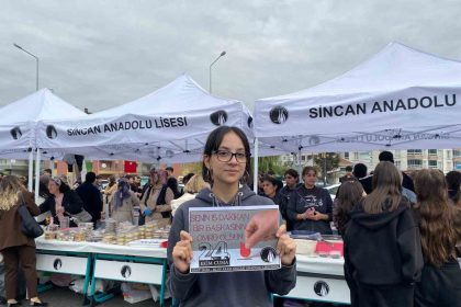 anadolu-lisesinde-sincan-iyilik-hareketi-ile-kan-bagisi-toplanip-gazzeye-yardim-panayiri-duzenlendi
