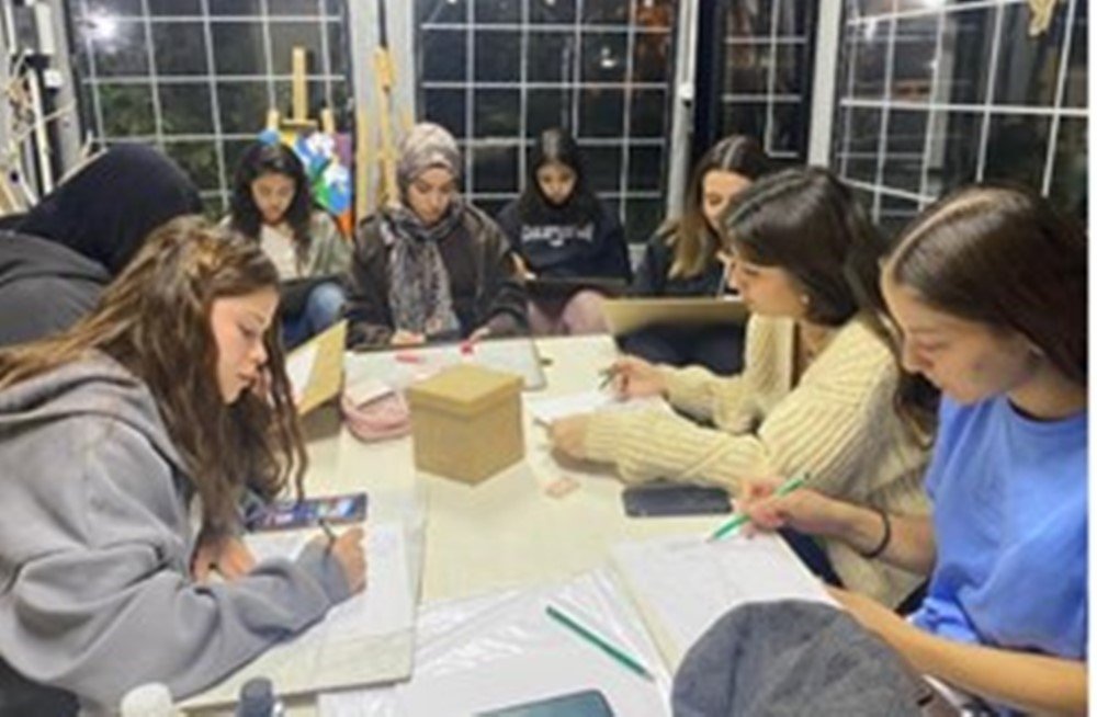 aydinda-yurt-ogrencilerine-kisisel-gelisim-kurslari