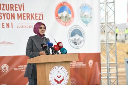 bakan-goktas-toplumun-kokleri-buyuklerine-gosterdigi-hurmetle-guclenir