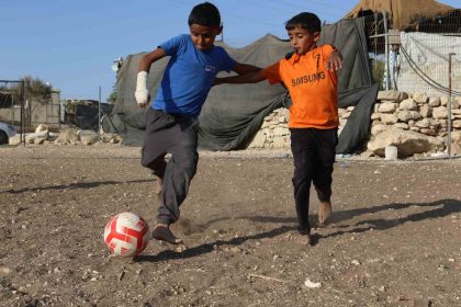 bati-seriadaki-filistinliler-yahudi-yerlesimcilerin-saldirilari-karsisinda-can-guvenlikleri-olmadan-yasiyor