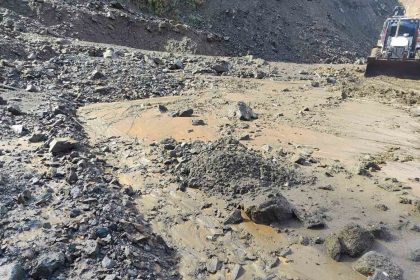 batmanda-heyelanin-izleri-siliniyor