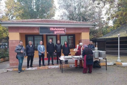 ben-her-yerde-varim-projesi-kapsaminda-sicak-corba-ikrami