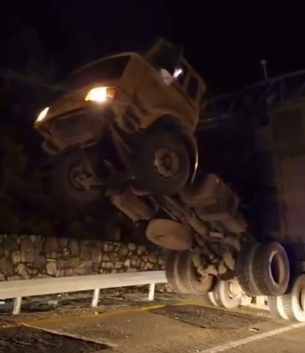 damperi-acik-kamyon-kgys-diregine-carparak-asili-kaldi-1-yarali