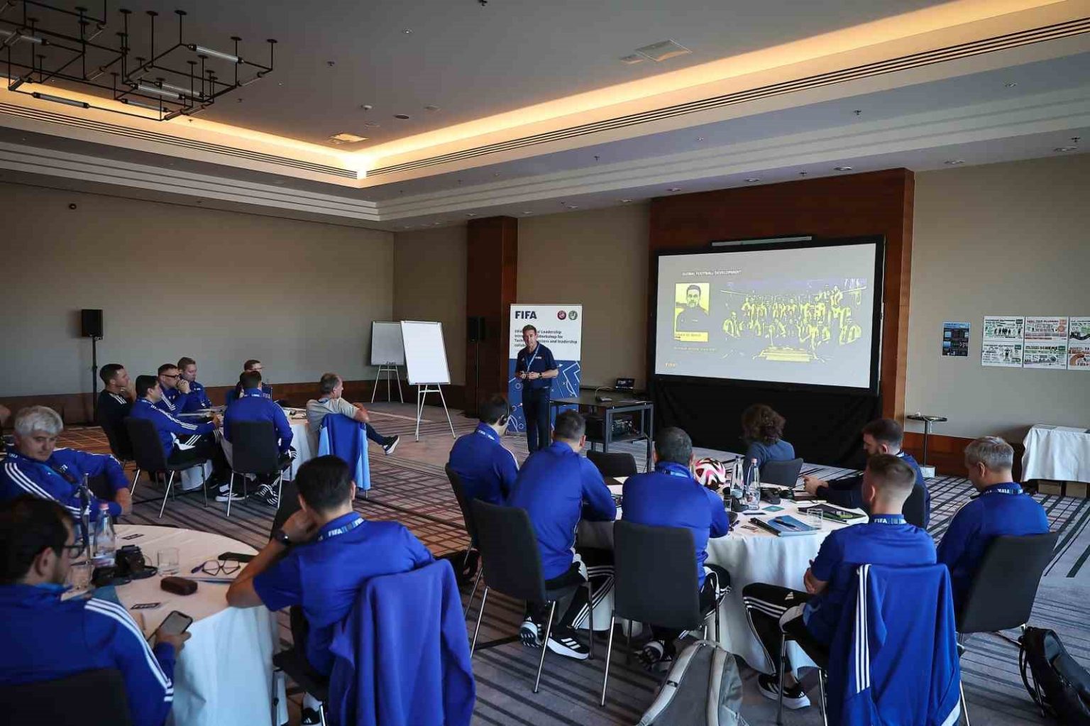 emrah-bayraktar-fifa-calistayina-katildi