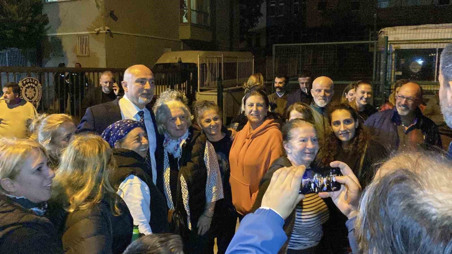 hopa-belediye-baskani-utku-cihan-ibbye-yonelik-sorusturma-kapsaminda-ifade-verdi