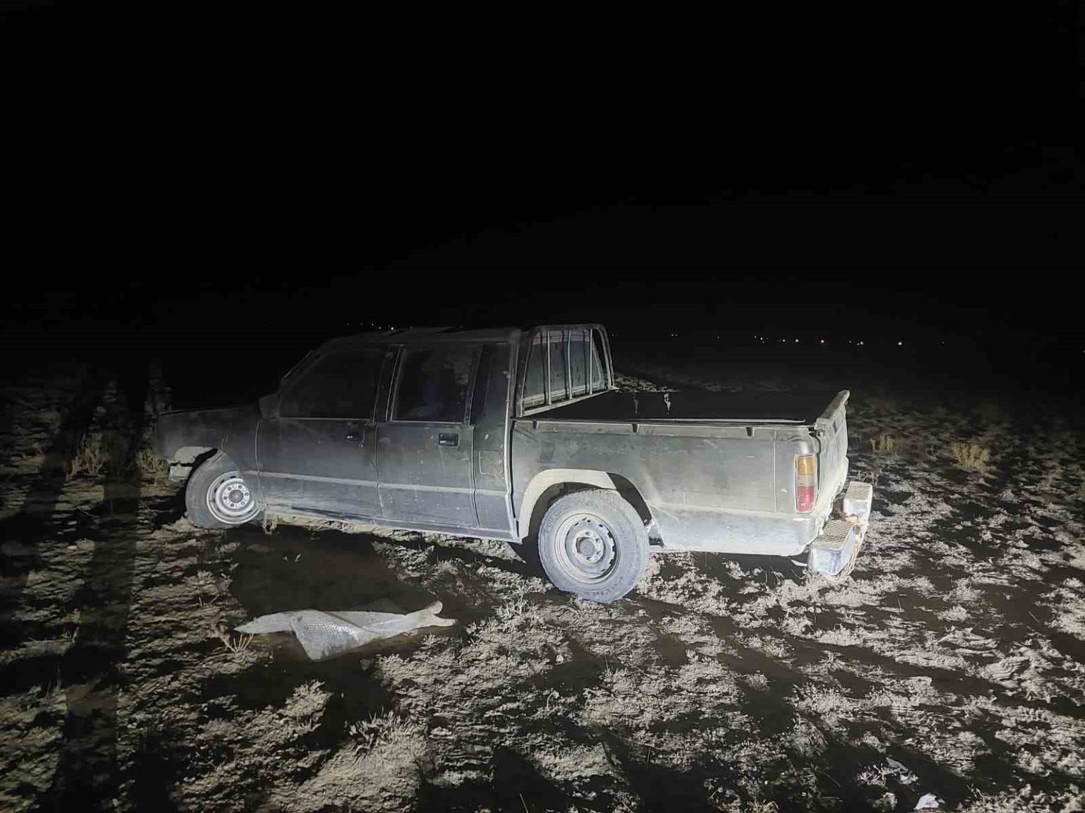 kontrolden-cikan-pikap-sarampole-girdi-2-yarali