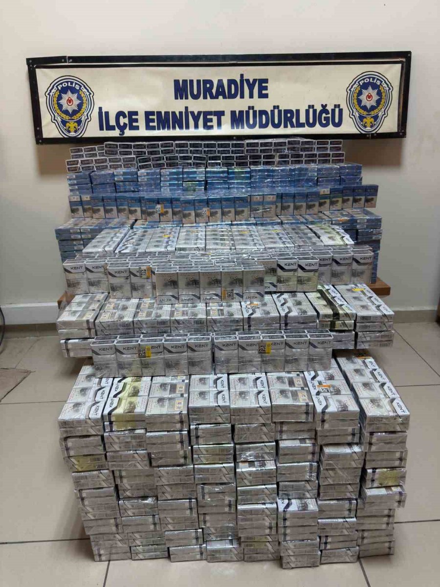 muradiyede-3-bin-750-paket-kacak-sigara-ele-gecirildi