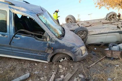 otomobil-ile-hafif-ticari-arac-carpisti-1-olu-1-yarali