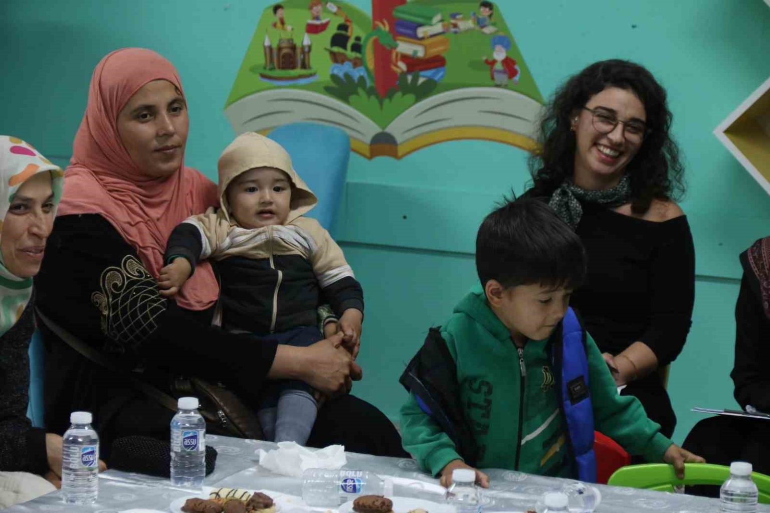 psikolojik-danismanlar-velilerle-bir-araya-geldi-ekran-suresi-ve-dikkat-daginikligi-en-buyuk-problem