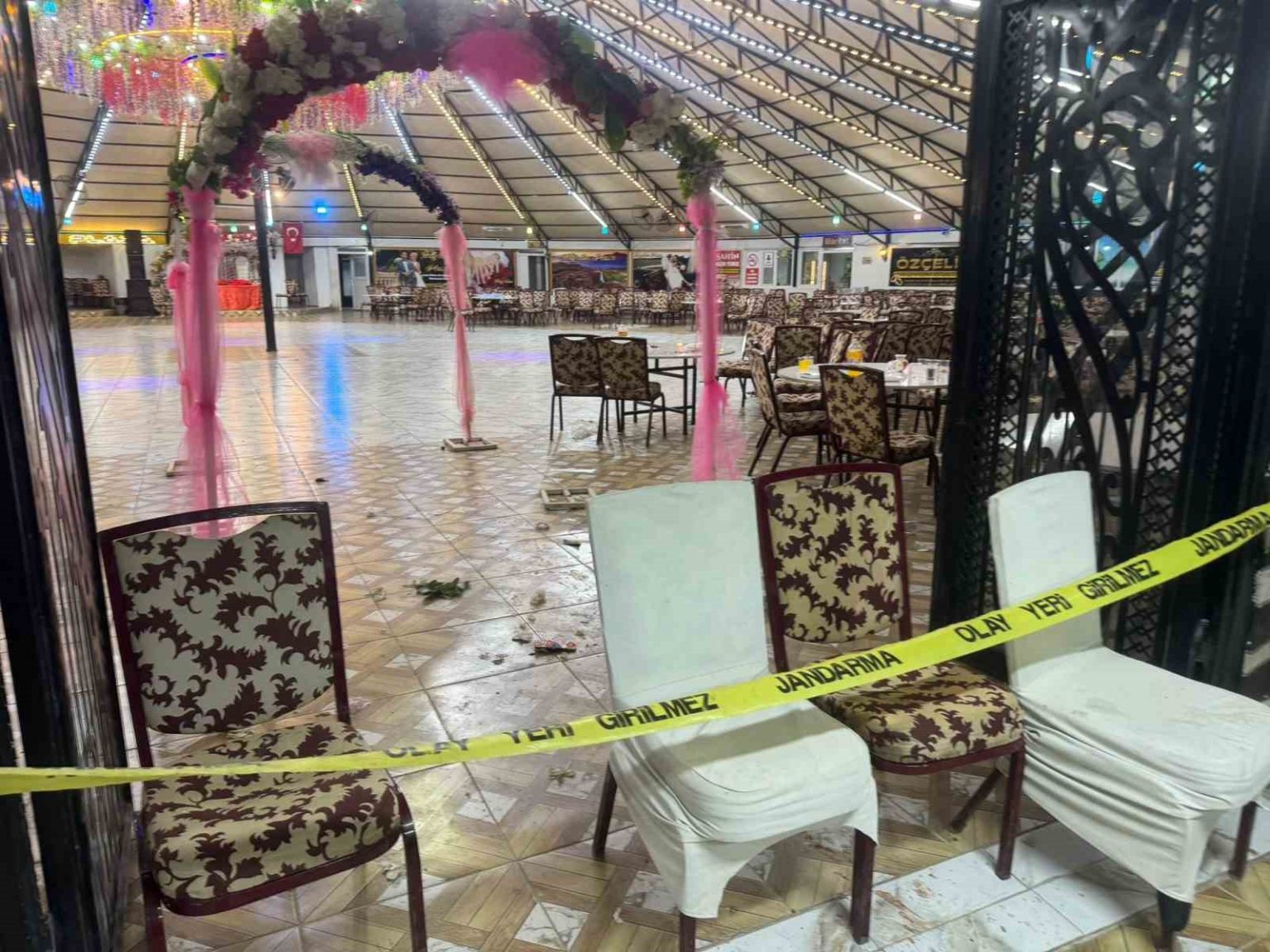 sanliurfada-dugunde-silahli-kavga-3-yarali