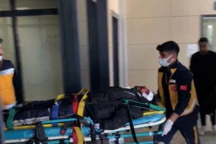 sanliurfada-yol-kenarinda-silahla-vurulmus-2-kisi-bulundu