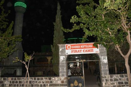 siverekte-cami-bahcesinde-gomulu-bulunan-bebegin-sirri-cozuluyor