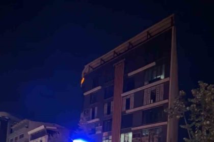 yuksekovada-bicakli-kavga-1-yarali