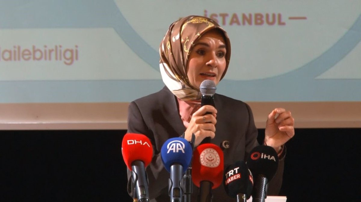 bakan-goktas-dijital-dunyada-cocuklarimizin-sesi-kalkani-ve-rehberi-olmaya-kararliyiz