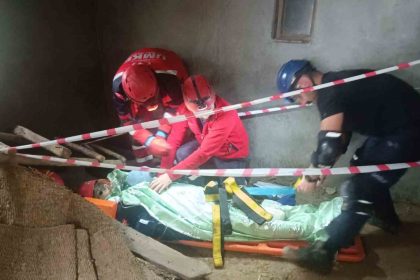 bilecikte-62-buyuklugundeki-yasanabilecek-bir-depremin-tatbikati-yapildi