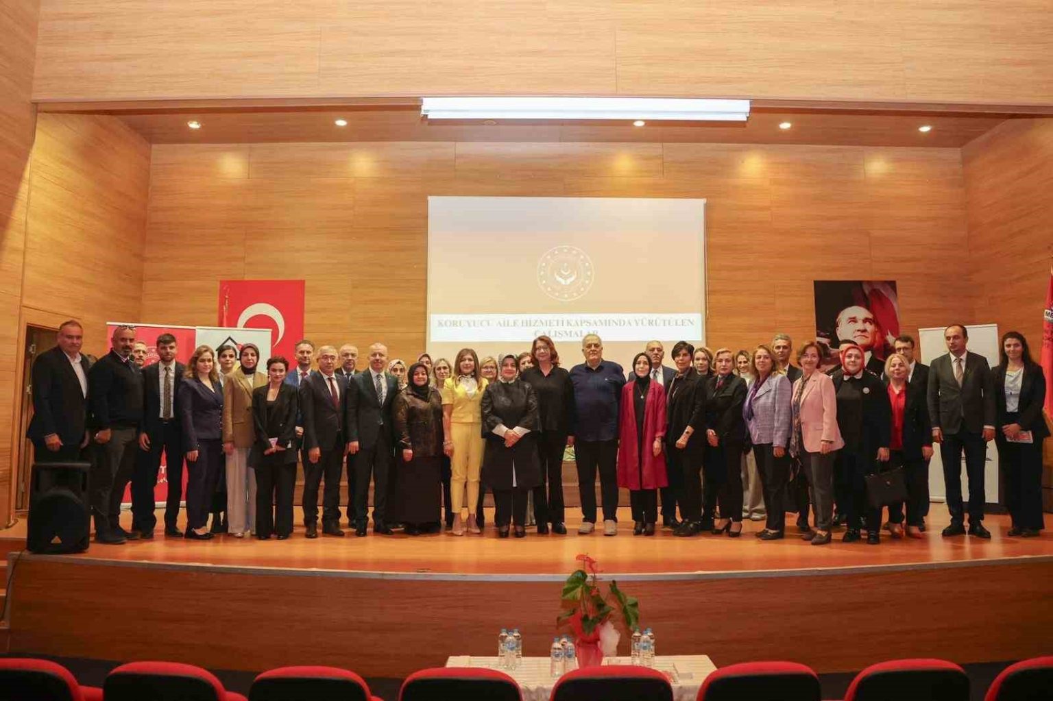bursada-koruyucu-aile-guclendirme-toplantisi-niluferde-gerceklestirildi