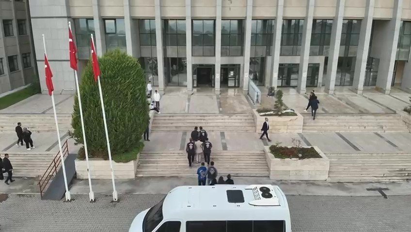 denizli-merkezli-yasa-disi-bahis-operasyonunda-4-supheli-tutuklandi