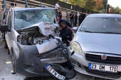 elazigda-zincirleme-trafik-kazasi-5-yarali