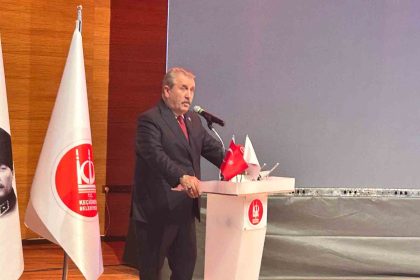 kecioren-belediyesi-tarafindan-gun-sazak-belgeseli-gosterime-girdi