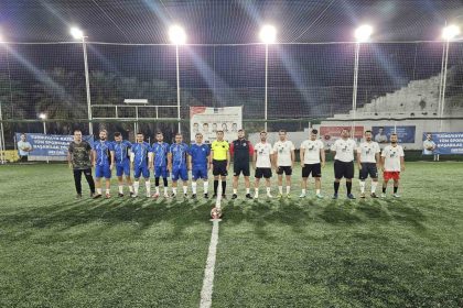 kusadasinda-gorev-sehitleri-turnuvasinda-ceyrek-final-heyecani-basladi