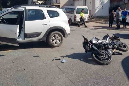 otomobille-motosiklet-carpisti-1-yarali