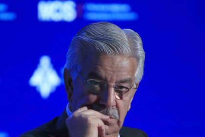 pakistan-savunma-bakani-asif-anlasma-olmazsa-afganistan-ile-acik-bir-savasa-girme-secenegimiz-var