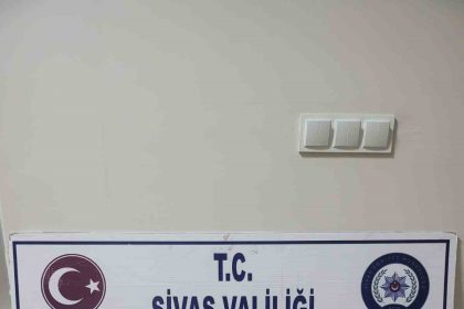 piyasa-degeri-1-milyon-lira-olan-sahte-altin-ele-gecirildi-1-kisi-tutuklandi