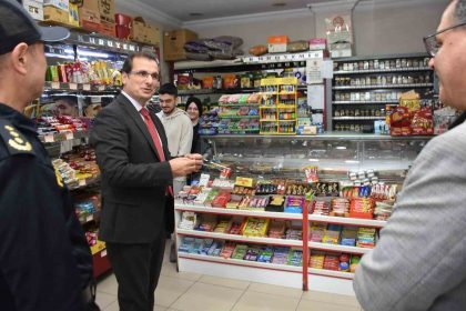 salihli-kaymakami-guldogan-esnafin-talep-ve-sorunlarini-dinledi