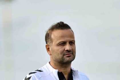 sivasspor-osman-zeki-korkmaz-ile-yollarini-ayiriyor