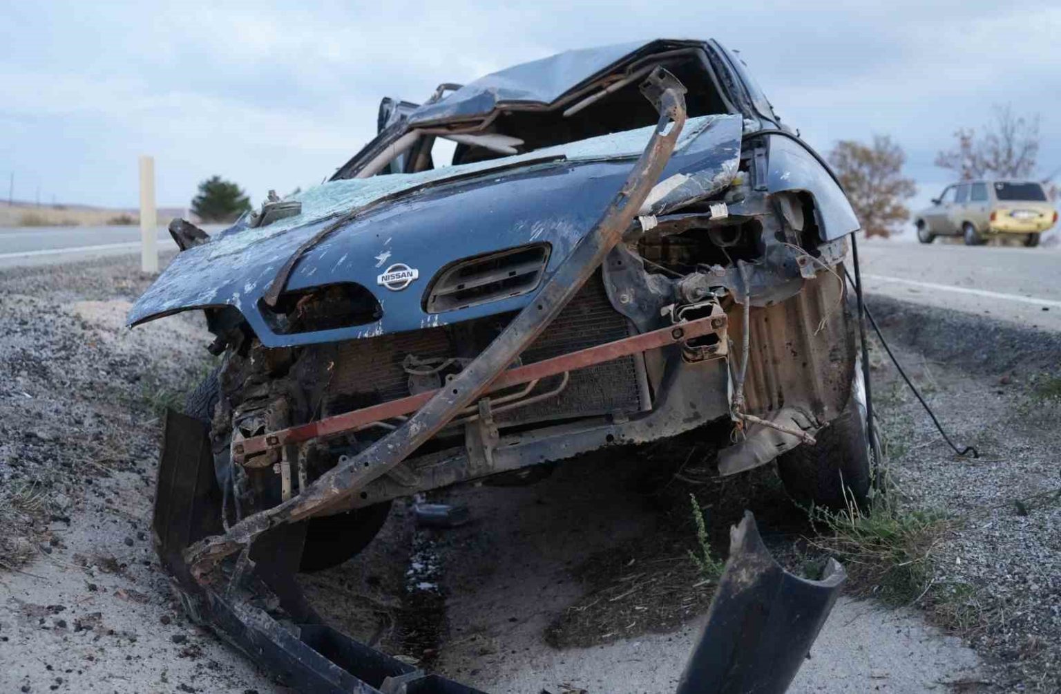 takla-atan-otomobil-hurdaya-dondu-ayni-aileden-3-yarali