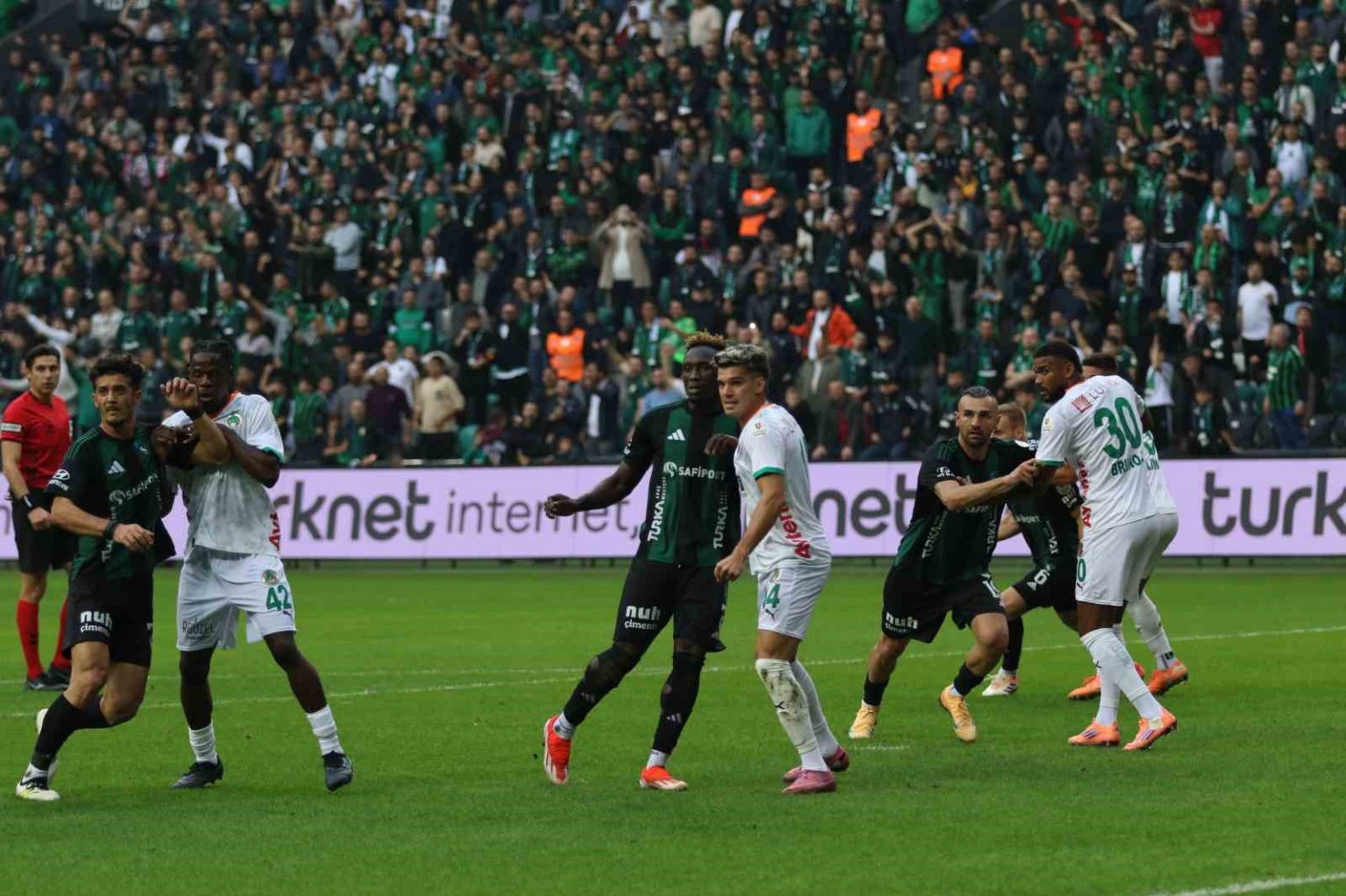 trendyol-super-lig-kocaelispor-0-alanyaspor-0-ilk-yari
