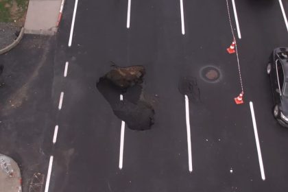 vatan-caddesinde-olusan-cukur-havadan-goruntulendi