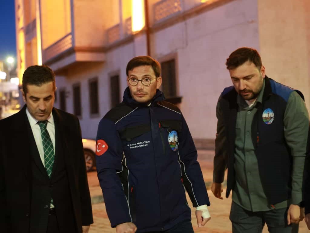 yazicioglu-uretken-belediyecilik-anlayisiyla-tokata-tam-kadro-hizmet-ediyoruz