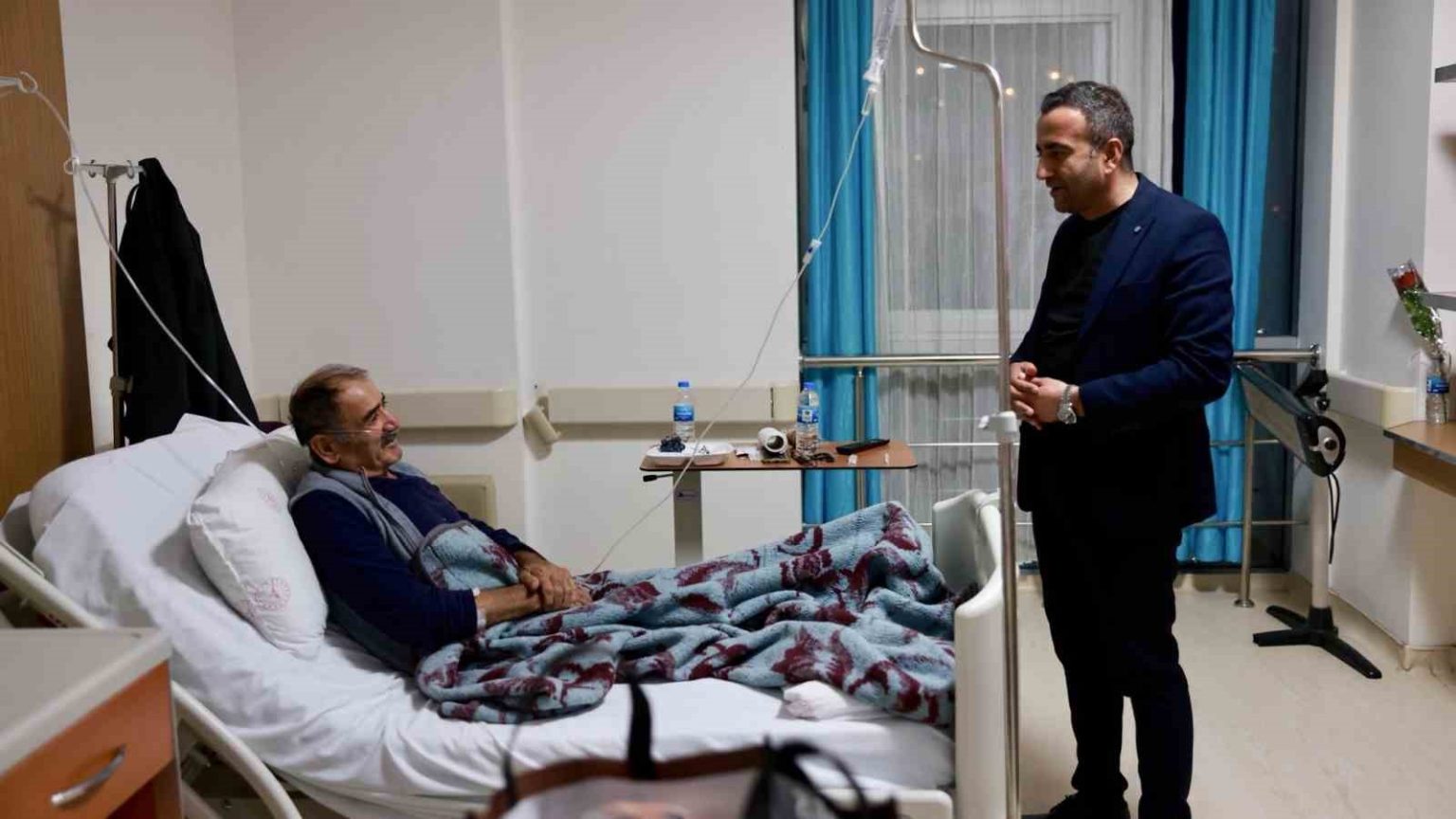 akcadag-belediye-baskani-ulutastan-hastane-ziyareti