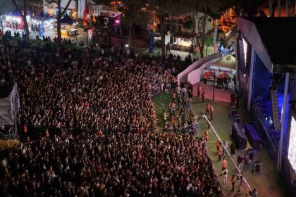 aydinfest-coskuyla-basladi-tekstil-park-doldu-tasti