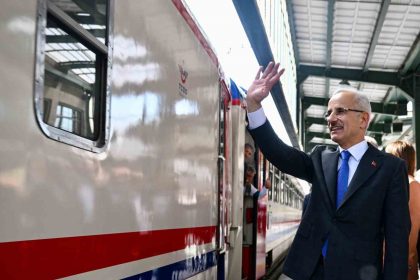 bakan-uraloglu-2025-2026-kis-sezonu-seferleri-22-aralikta-baslayacak-1-mart-2026-tarihine-kadar-devam-edecek