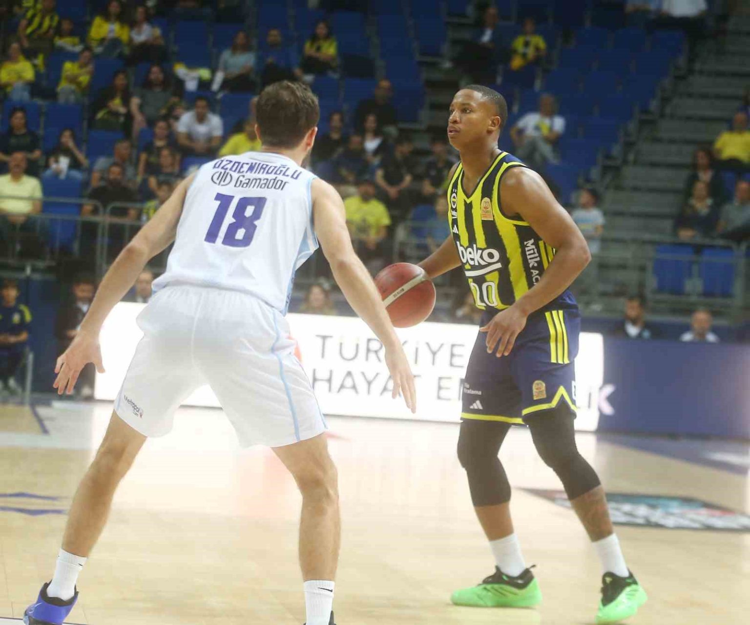 basketbol-super-ligi-fenerbahce-92-turk-telekom-84