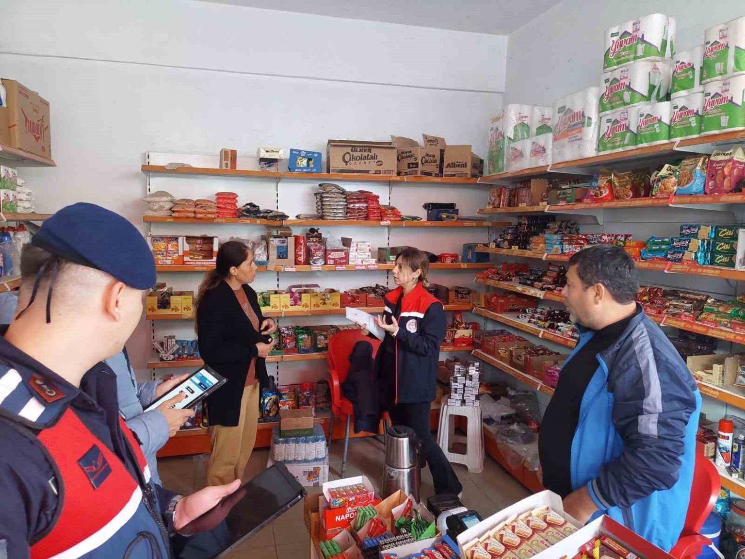 bozdoganda-guvenli-gida-icin-ekipler-sahada