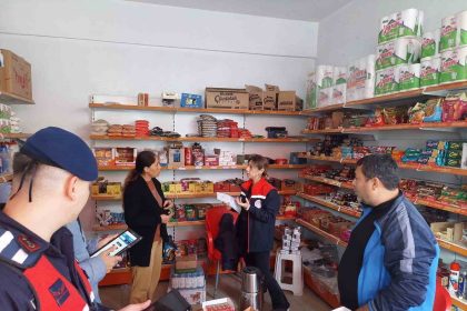 bozdoganda-guvenli-gida-icin-ekipler-sahada